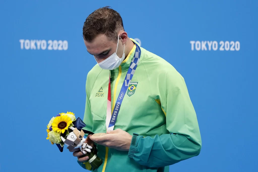 Fernando Scheffer - Nadador medalhista olímpico