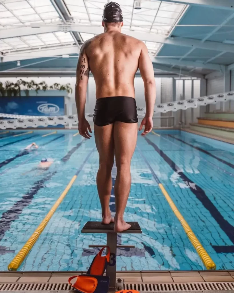 Guilherme Basseto - atleta assessorado patrocinado por Mormaii